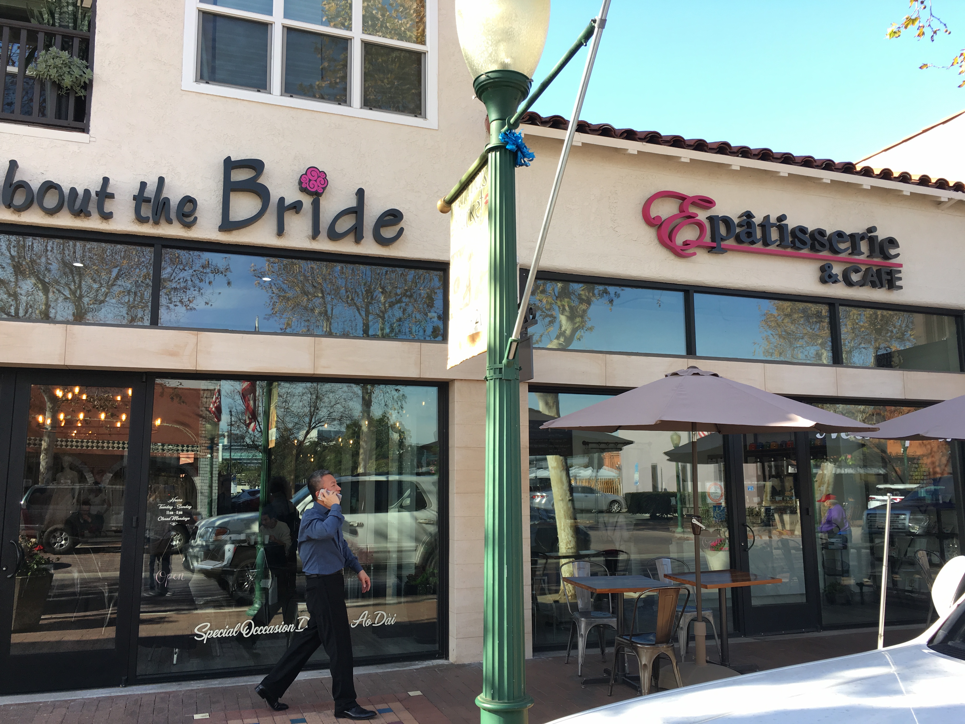 French Cafe Lifestyle In Garden Grove Orange County Tribune